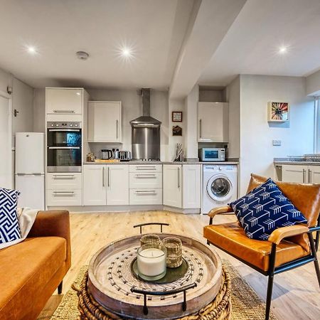 Dudley-5 Beds-Contractors-Parking-Long Stay! Exterior foto